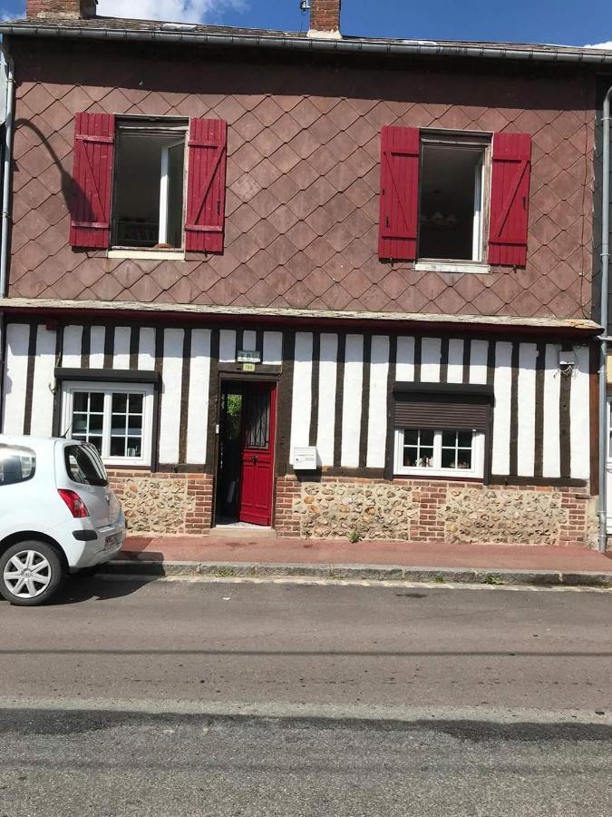 Ferienwohnung L'Atelier De Jocelyne Beuzeville Exterior foto